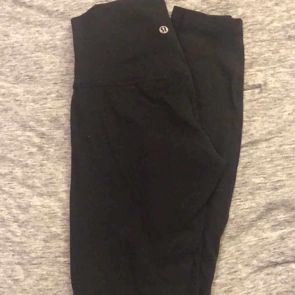 Lululemon leggings in black 2 pair